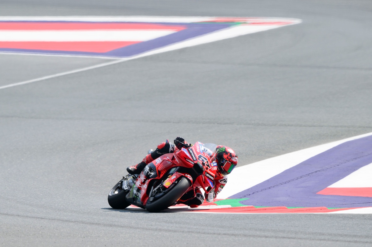 francesco-bagnaia-ducati.jpg