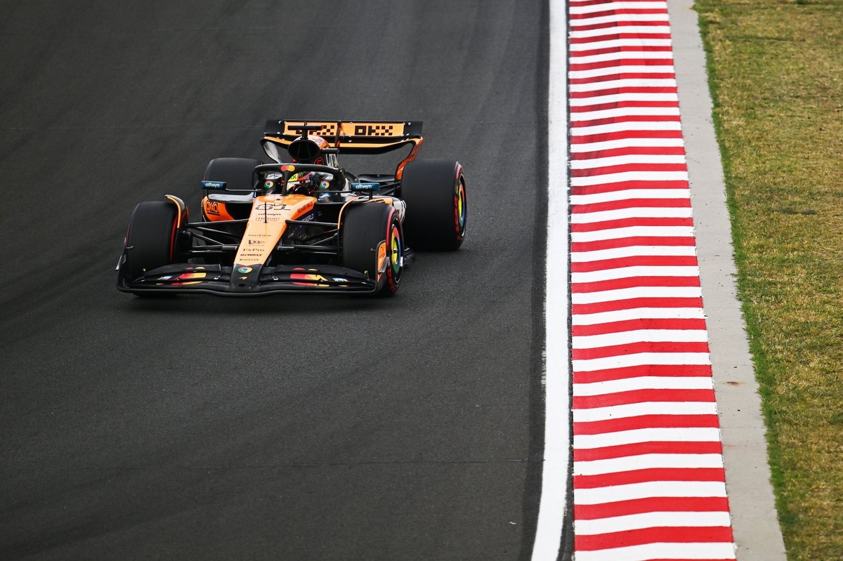 oscar-piastri-mclaren-3.jpg