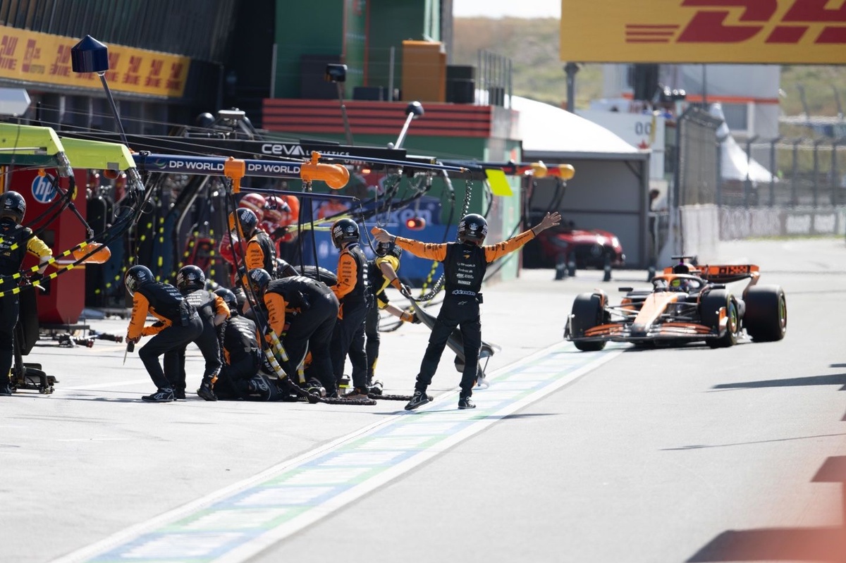 oscar-piastri-mclaren-mcl38-in.jpg
